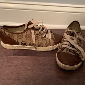MK Sneakers